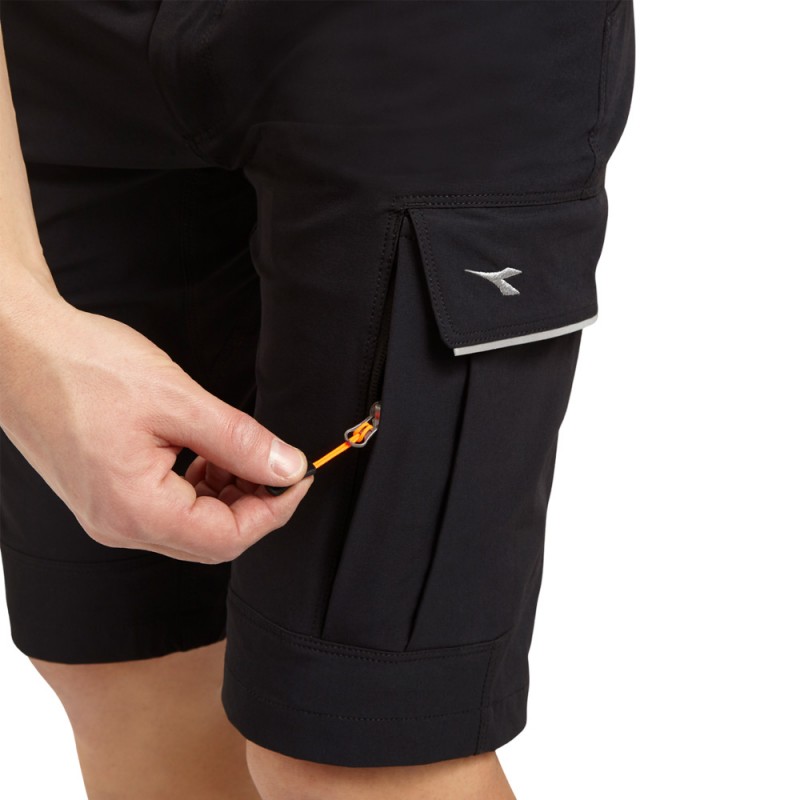 Diadora BERMUDA TECH 702.178533, Delovna oblačila, Delovne kratke hlače